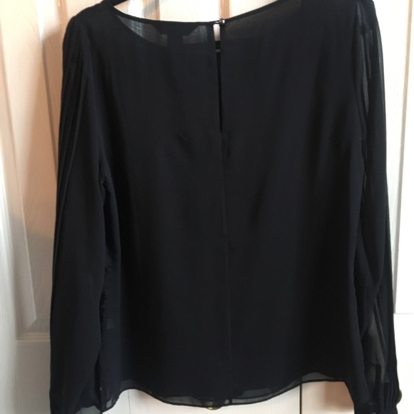 WHBM size 10 black sheer pattern top with shell - Picture 5 of 5